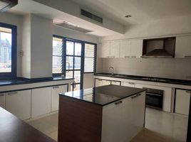 4 Bedroom Apartment for rent at Cosmo Villa, Khlong Toei