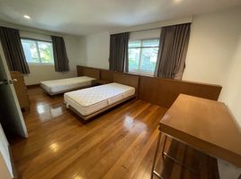 4 Schlafzimmer Haus zu vermieten im Baan Apiram Compound, Khlong Tan Nuea, Watthana