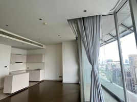 2 Bedroom Apartment for sale at Magnolias Ratchadamri Boulevard, Lumphini, Pathum Wan