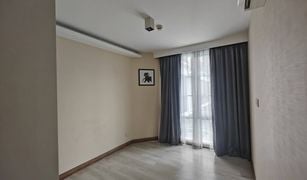 ขายคอนโด 2 ห้องนอน ใน คลองตันเหนือ, กรุงเทพมหานคร มาเอสโตร 39