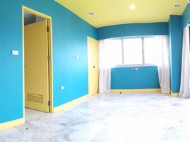 ขายอพาร์ทเม้นท์ 2 ห้องนอน ในโครงการ Baan Kasemsan 1, วังใหม่