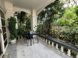 5 Schlafzimmer Villa zu verkaufen im Sri Wattana, Din Daeng