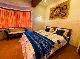 6 Schlafzimmer Haus zu verkaufen im Suwattana Garden Village, Nong Prue