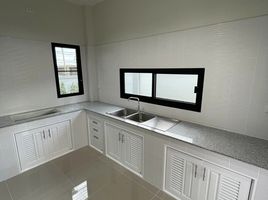 4 Bedroom House for sale at Sarisa Ville 2, San Phranet, San Sai