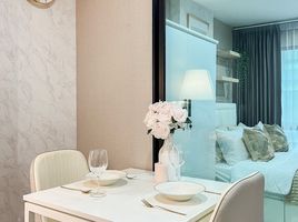 1 Schlafzimmer Wohnung zu verkaufen im HI Sutthisan Condo, Sam Sen Nok, Huai Khwang, Bangkok