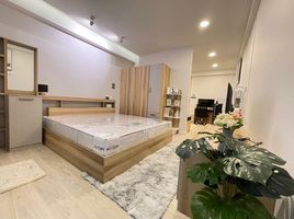 1 Schlafzimmer Wohnung zu verkaufen im Tamnak Nam Condominium, Ban Suan, Mueang Chon Buri, Chon Buri