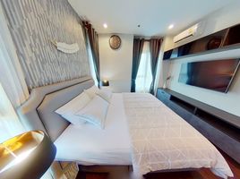 2 Bedroom Condo for rent at C Ekkamai, Khlong Tan Nuea