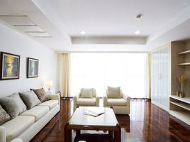 3 Bedroom Apartment for rent at Sethiwan Palace, Khlong Toei, Khlong Toei