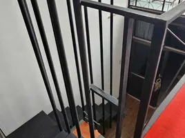 3 Bedroom Townhouse for sale in Thung Wat Don, Bangkok, Thung Wat Don