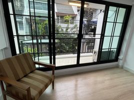 4 Schlafzimmer Haus zu vermieten in Major Cineplex Sukhumvit, Khlong Tan Nuea, Khlong Tan Nuea