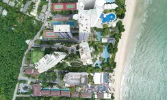 Фото 3 of the Tennis Court at Northpoint 