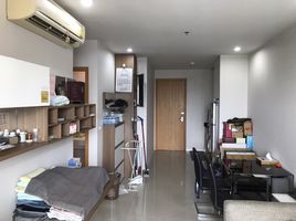 1 Bedroom Apartment for sale at Circle Condominium, Makkasan