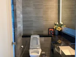 2 Bedroom Condo for rent at Four Seasons Private Residences, Thung Wat Don, Sathon