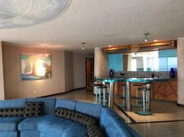 5 Bedroom Condo for rent at Memories made at the beach last a lifetime, Salinas, Salinas, Santa Elena, Ecuador