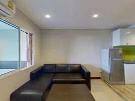 1 Schlafzimmer Wohnung zu verkaufen im Nakornping Condominium, Chang Phueak, Mueang Chiang Mai, Chiang Mai