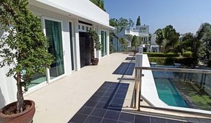 Дом, 4 спальни на продажу в Nong Prue, Паттая Palm Oasis