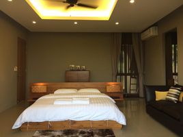 3 Schlafzimmer Villa zu vermieten im Baan Maneekram-Jomthong Thani, Wichit, Phuket Town