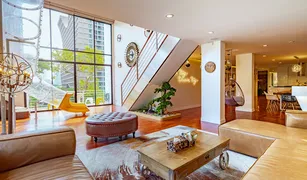 曼谷 Lumphini Benviar Tonson Residence 6 卧室 公寓 售 