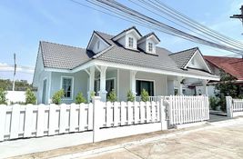Buy 3 bedroom House at Plenary Park in Chon Buri, Thailand