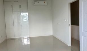 3 Bedrooms Townhouse for sale in Khlong Toei Nuea, Bangkok The Natural Place