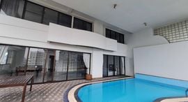 Available Units at เลอ รัฟฟิเน่ สุขุมวิท24
