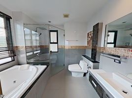 1 Schlafzimmer Penthouse zu verkaufen im Chalong Miracle Lakeview, Chalong, Phuket Town, Phuket