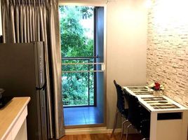 1 Schlafzimmer Appartement zu vermieten im Lumpini Place Rama4-Ratchadaphisek, Khlong Toei