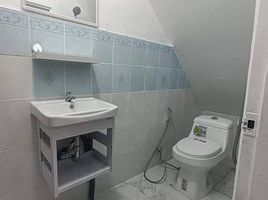 2 Bedroom Townhouse for sale in Pak Nam BTS, Pak Nam, 