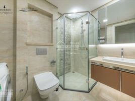 1 Schlafzimmer Appartement zu vermieten im Vinhomes Golden River Ba Son, Ben Nghe