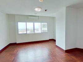 2 Schlafzimmer Appartement zu verkaufen im Grand Siritara Condo, Mae Hia