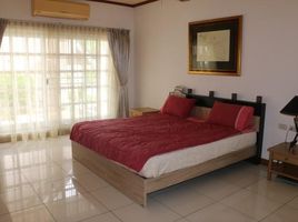 3 Schlafzimmer Villa zu verkaufen im Mission Heights Village, Thep Krasattri