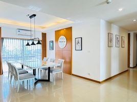 3 спален Квартира в аренду в Esmeralda Apartments, Thung Mahamek