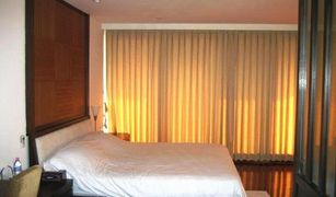 ขายคอนโด 3 ห้องนอน ใน คลองเตยเหนือ, กรุงเทพมหานคร เออร์บาน่า สุขุมวิท 15