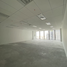 130 m² Office for rent at SINGHA COMPLEX, Bang Kapi, Huai Khwang