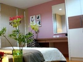 2 Schlafzimmer Wohnung zu vermieten im Serene Place Sukhumvit 24, Khlong Tan