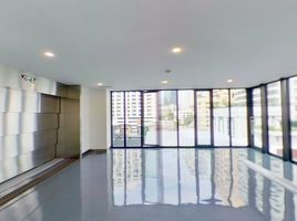 3 Bedroom Apartment for sale at Circle Sukhumvit 11, Khlong Toei Nuea