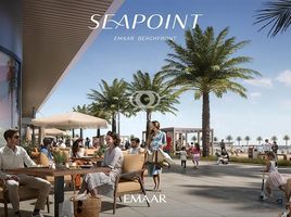 2 Bedroom Apartment for sale at Seapoint, EMAAR Beachfront