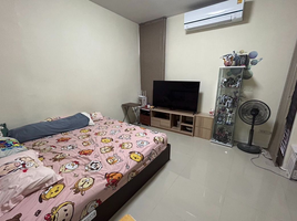 3 Bedroom Townhouse for sale at Mono Settakit 39, Bang Khae Nuea