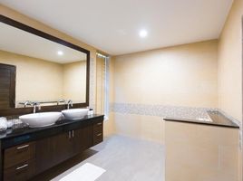 2 Bedroom House for sale in Phuket, Rawai, Phuket Town, Phuket