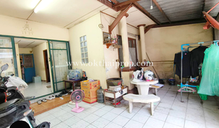 2 Schlafzimmern Reihenhaus zu verkaufen in Phimonrat, Nonthaburi Bua Thong 4 Village
