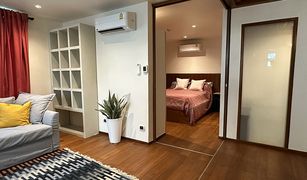 2 Bedrooms Condo for sale in Si Lom, Bangkok Pabhada Silom
