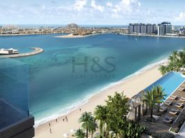 3 Bedroom Apartment for sale at Seapoint, EMAAR Beachfront