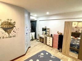 1 Bedroom Apartment for rent at Grand Palace, Phlapphla, Wang Thong Lang