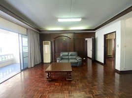3 Schlafzimmer Appartement zu vermieten im Aree Mansion, Khlong Tan, Khlong Toei, Bangkok, Thailand