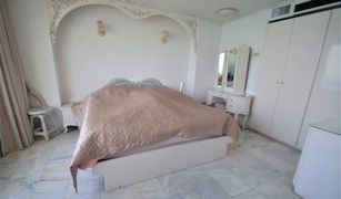 Кондо, 3 спальни на продажу в Nong Prue, Паттая Royal Cliff Garden