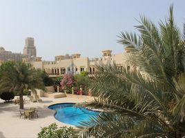 3 बेडरूम विला for sale at Al Hamra Residences, Al Hamra Village