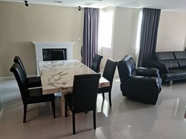 3 Bedroom Apartment for sale at The Oleander, Khlong Toei Nuea