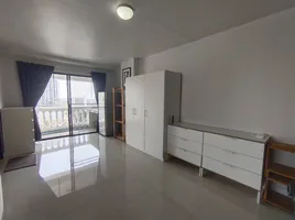 1 Bedroom Apartment for rent at 38 Mansion, Phra Khanong