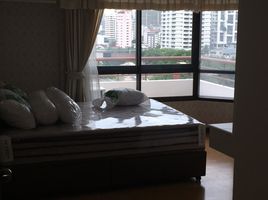 2 Bedroom Apartment for sale at Baan Ploenchit, Lumphini