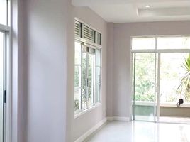 3 Schlafzimmer Haus zu verkaufen im Nusasiri Rama 9-Wongwaen, Saphan Sung